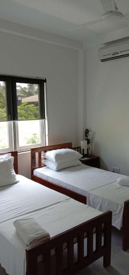 Amssler Beach Stay Kalutara Luaran gambar