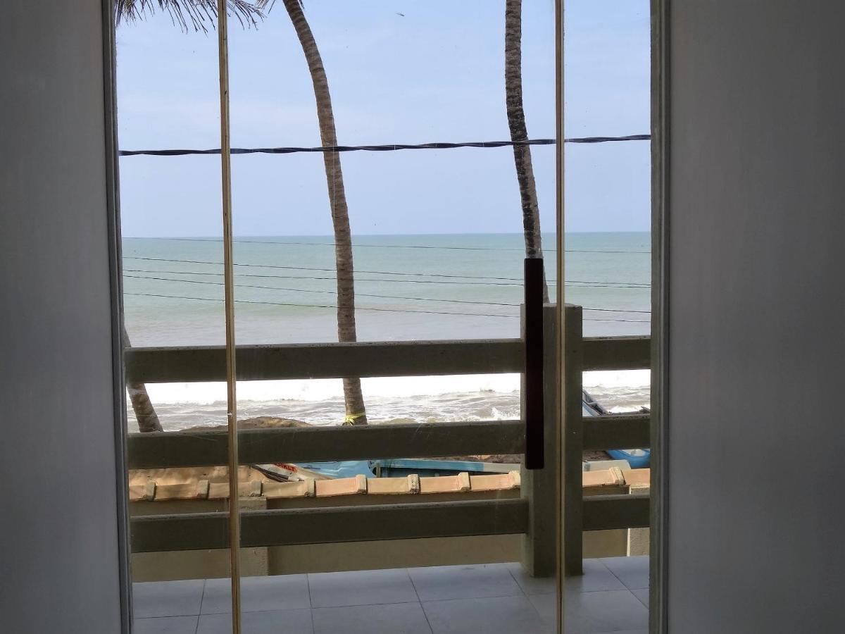Amssler Beach Stay Kalutara Luaran gambar