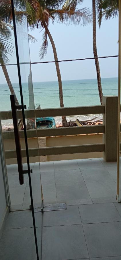 Amssler Beach Stay Kalutara Luaran gambar