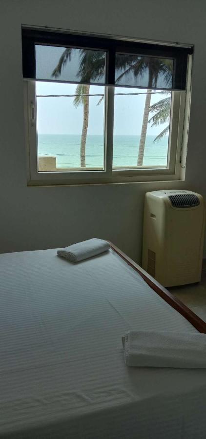 Amssler Beach Stay Kalutara Luaran gambar