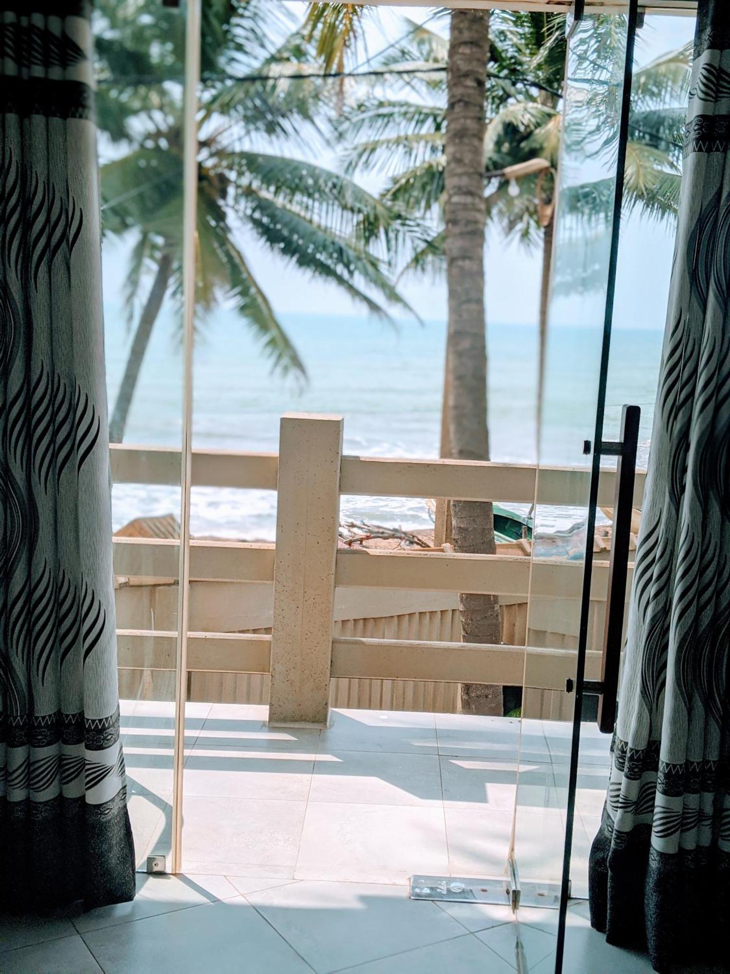 Amssler Beach Stay Kalutara Bilik gambar