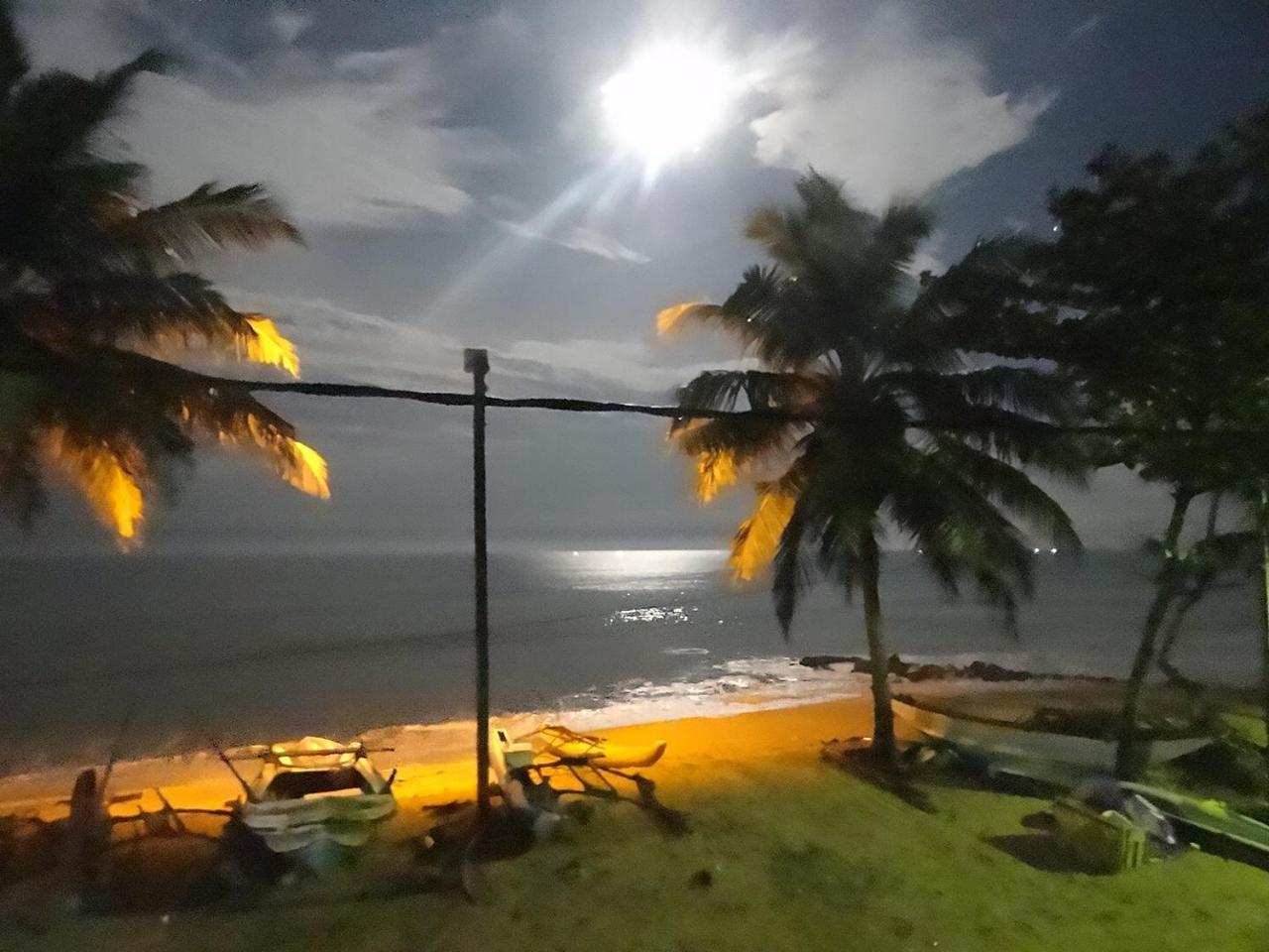 Amssler Beach Stay Kalutara Luaran gambar