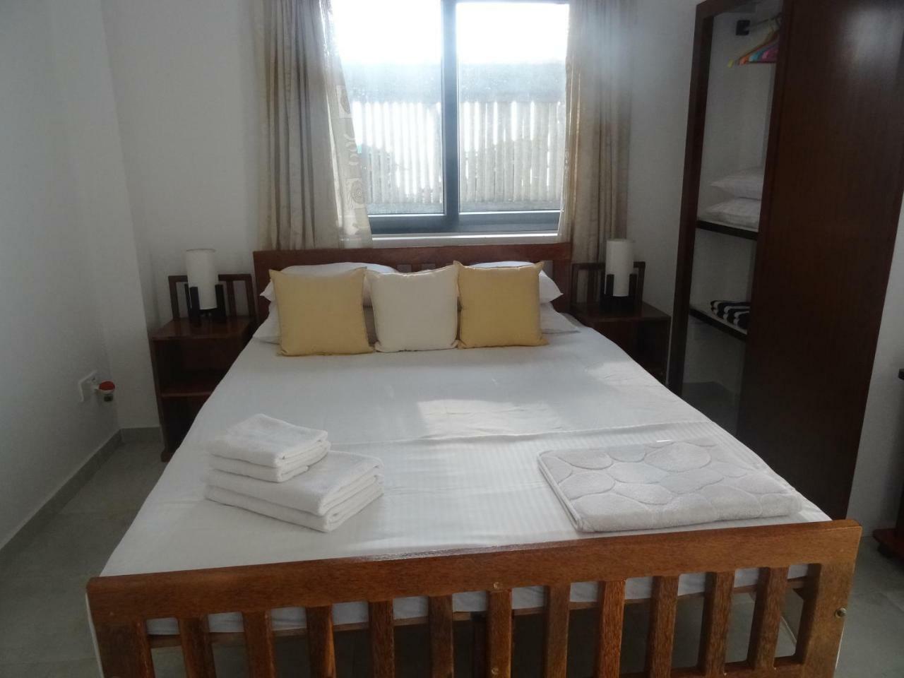 Amssler Beach Stay Kalutara Luaran gambar