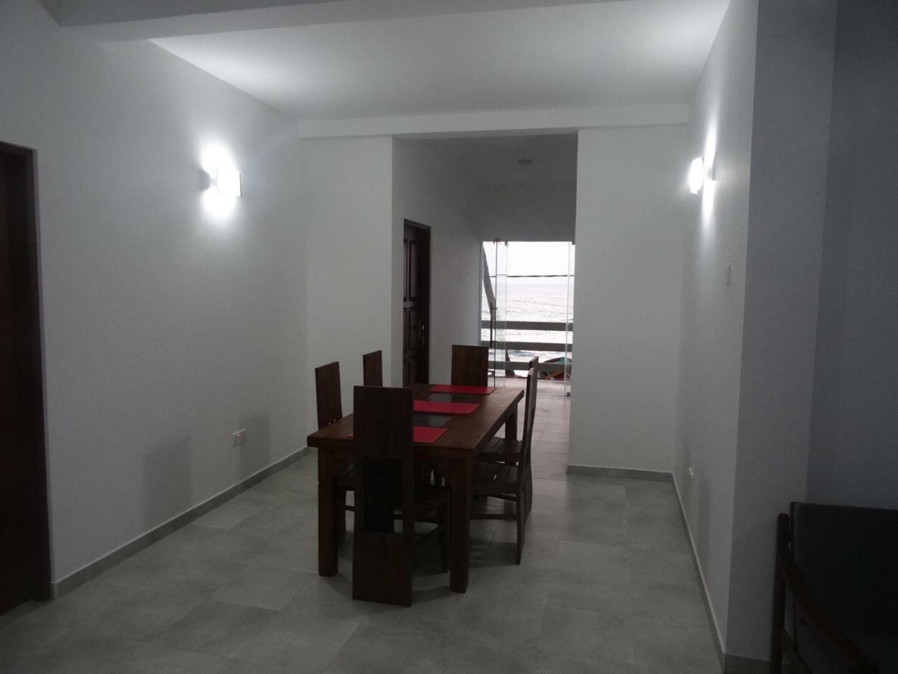 Amssler Beach Stay Kalutara Luaran gambar