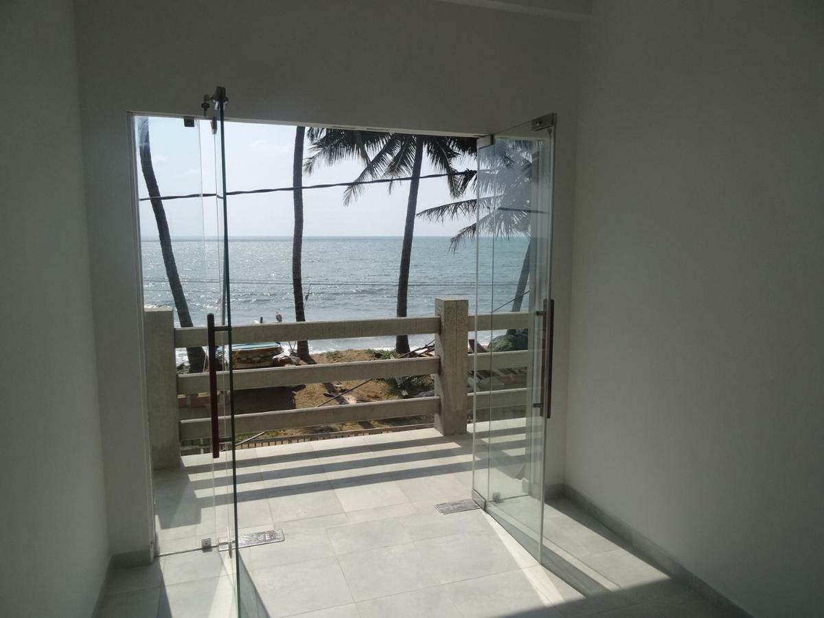 Amssler Beach Stay Kalutara Luaran gambar